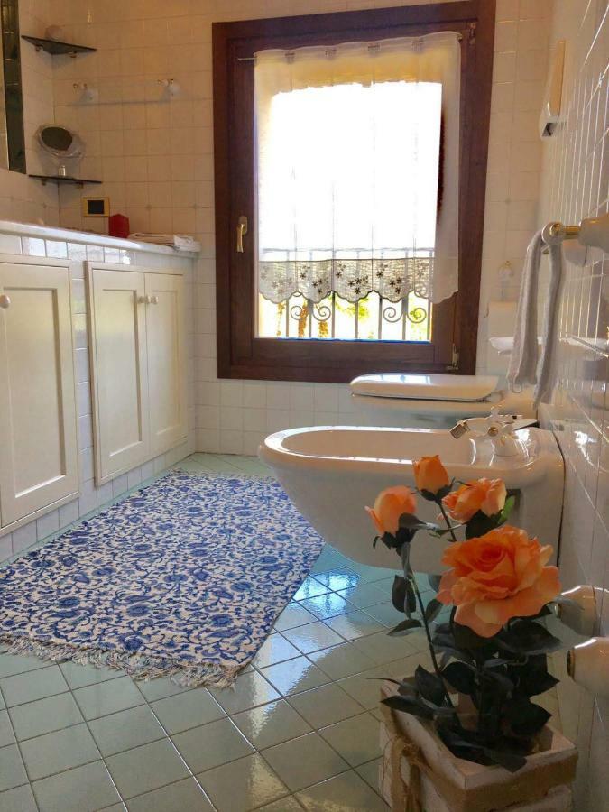 Rosy25 Hotel San Michele  ภายนอก รูปภาพ
